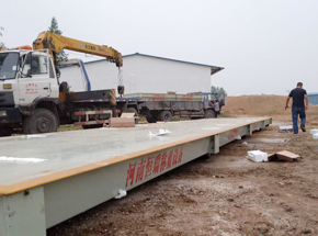 信陽羅山竹竿鎮(zhèn)砂石廠120噸地磅