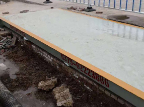 駐馬店確山縣胳膊清真食品30噸地磅