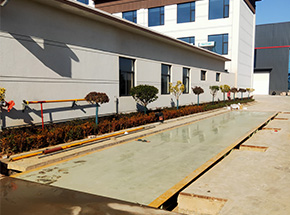 河南(鄭州鞏義）耐磨克科技100噸地磅