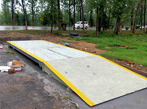 菏澤東明縣南街村木材市場(chǎng)30噸