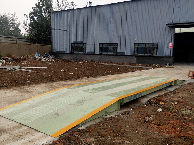 商丘木蘭掛車廠5