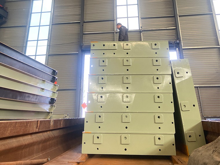 華美高礦業(yè)出口1